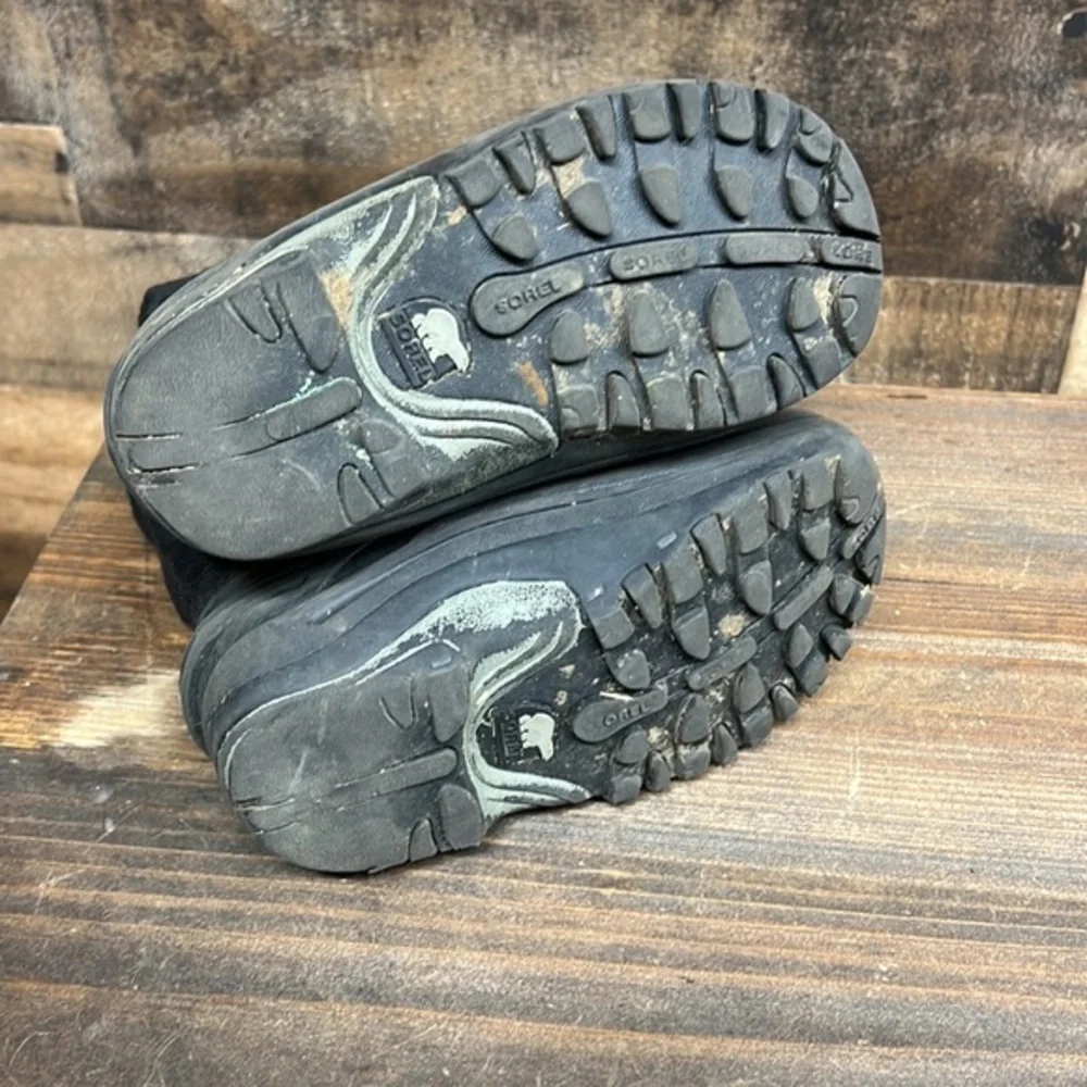 SOREL 'Super Trooper' Waterproof Kids Boots‎ Black/Grey $85 Boy's Size 8